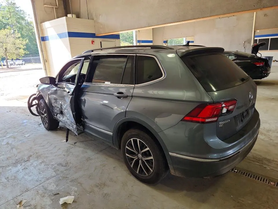2021 VOLKSWAGEN TIGUAN SE  