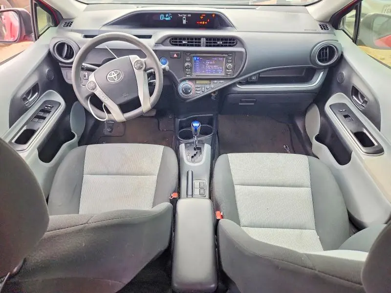 2014 TOYOTA PRIUS C THREE  