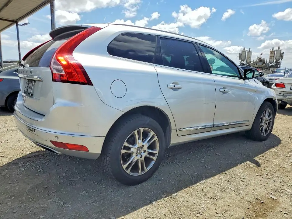 2014 VOLVO XC60 3.2  