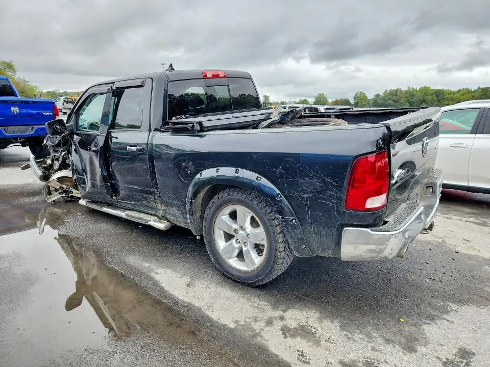 2018 RAM 1500 SLT  
