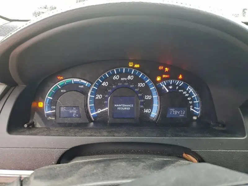 2013 TOYOTA CAMRY HYBRID  