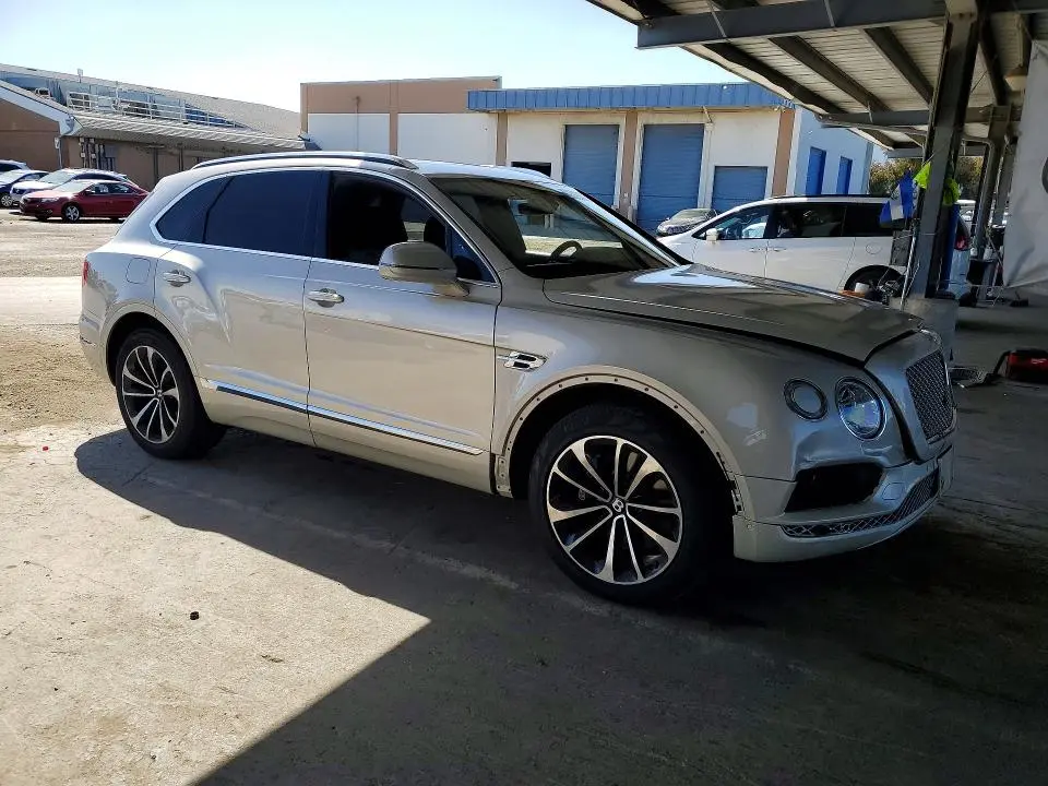 2018 BENTLEY BENTAYGA   