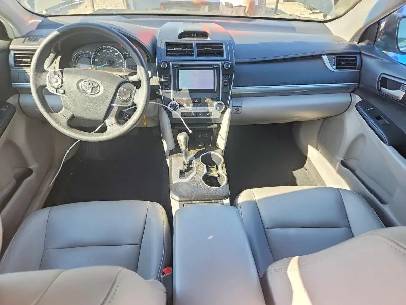 2013 TOYOTA CAMRY LE  