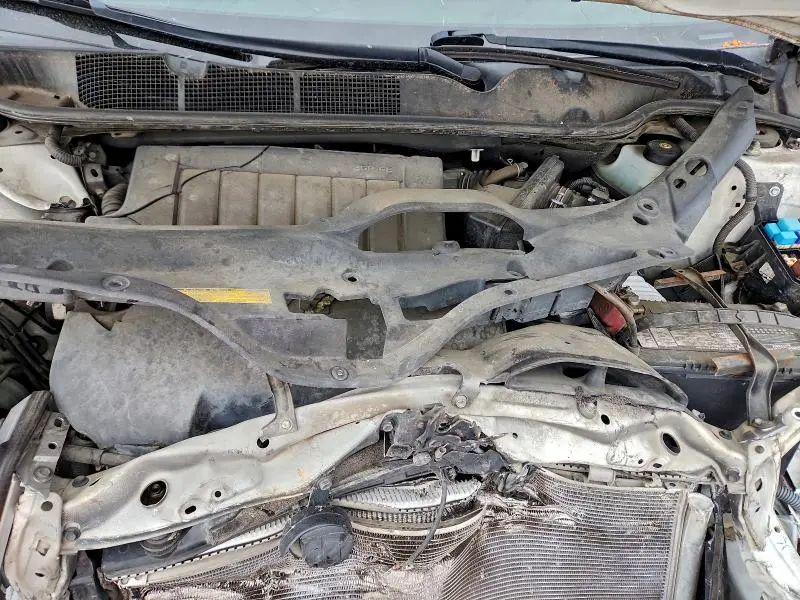 2013 TOYOTA VENZA LE  