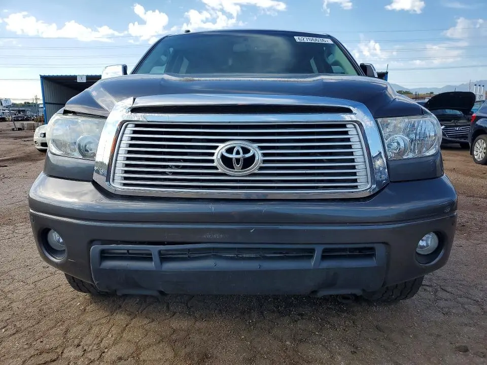 2013 TOYOTA TUNDRA LIMITED  