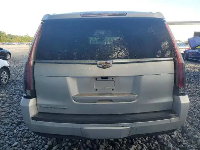 2019 CADILLAC ESCALADE ESV LUXURY  