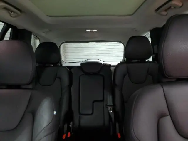2023 VOLVO XC90 CORE  