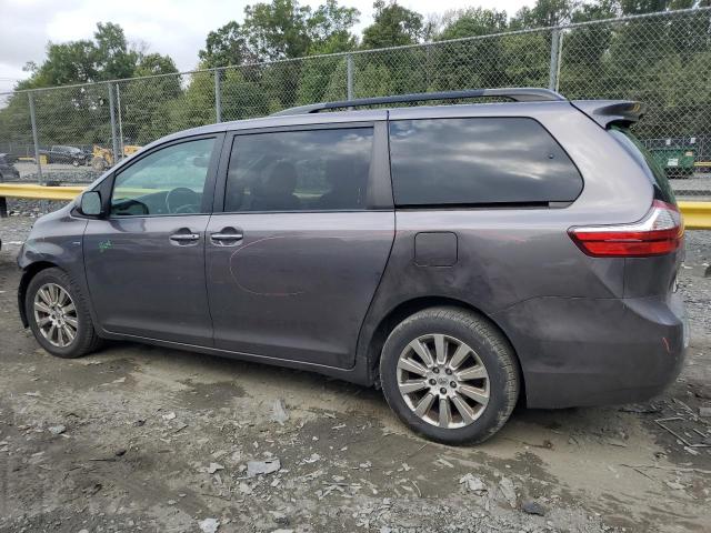 2016 TOYOTA SIENNA XLE