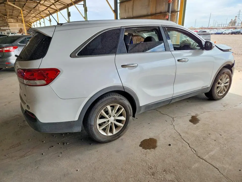 2018 KIA SORENTO LX V6  