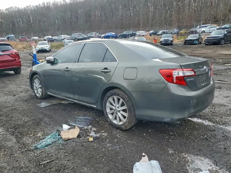 2012 TOYOTA CAMRY XLE V6  
