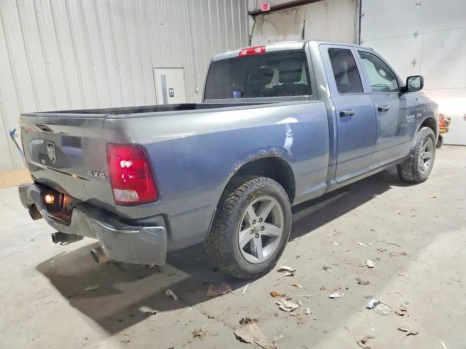 2013 RAM 1500 ST  