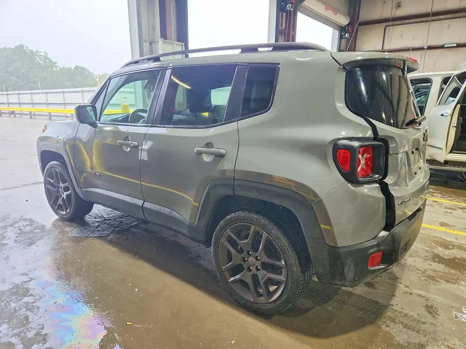 2021 JEEP RENEGADE LATITUDE  