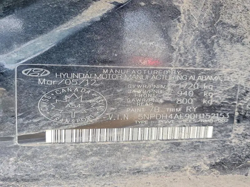 2013 HYUNDAI ELANTRA GLS  