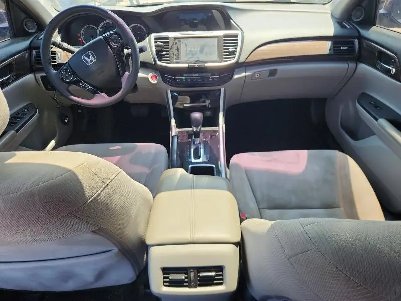 2017 HONDA ACCORD EX  