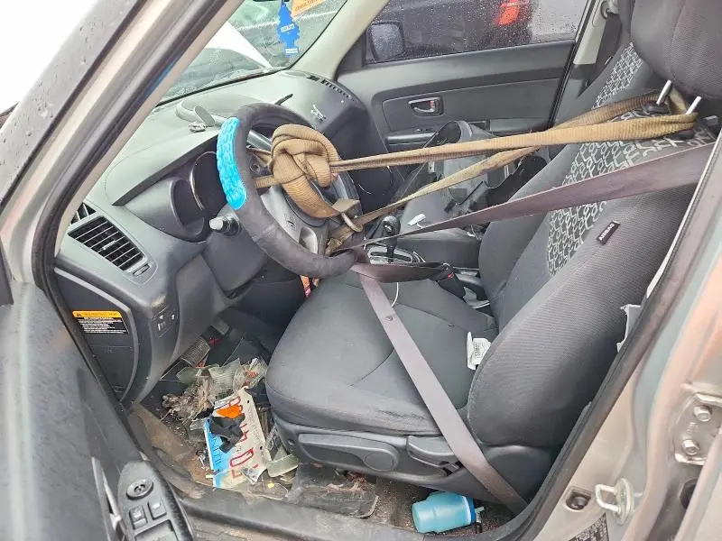 2010 KIA SOUL +  
