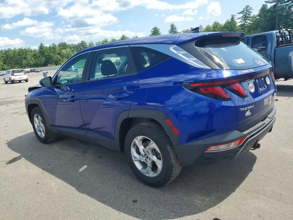 2022 HYUNDAI TUCSON SE  