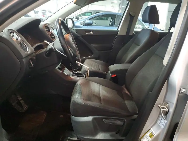 2017 VOLKSWAGEN TIGUAN S  