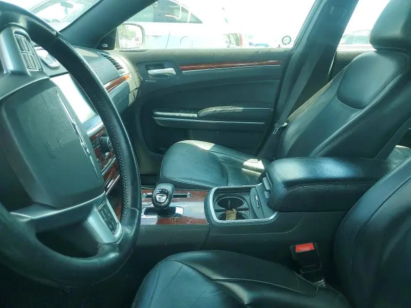 2012 CHRYSLER 300   