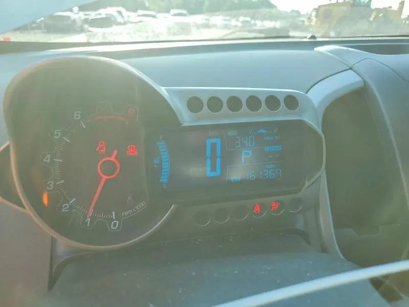 2015 CHEVROLET SONIC LT  