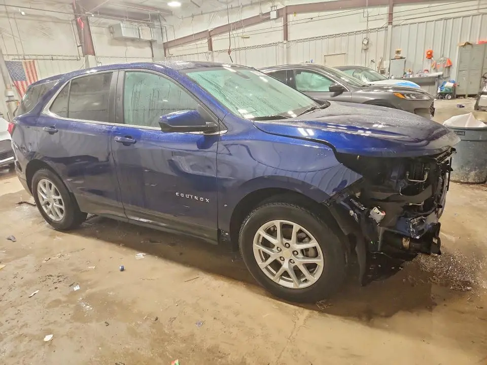 2022 CHEVROLET EQUINOX LT  