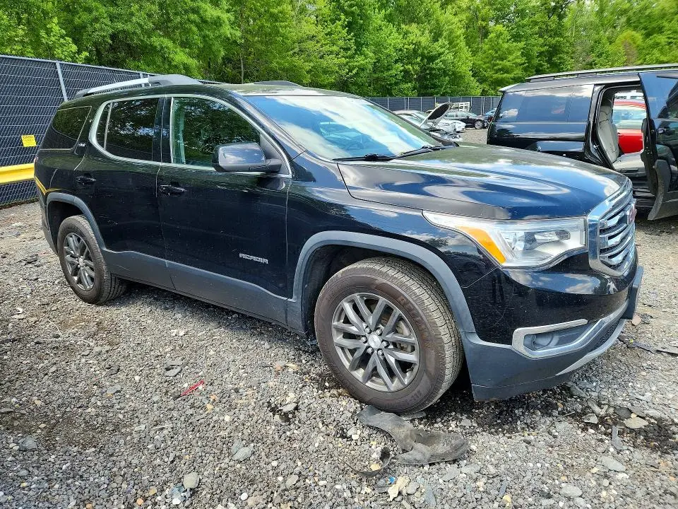 2017 GMC ACADIA SLT-1  