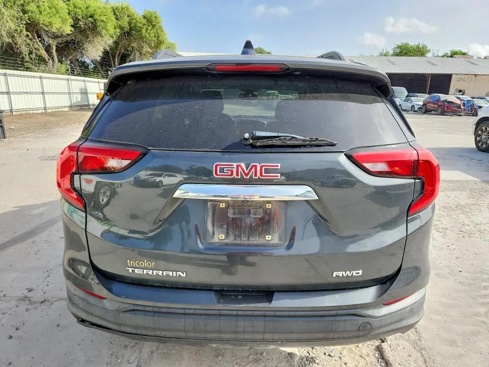 2020 GMC TERRAIN SLE  
