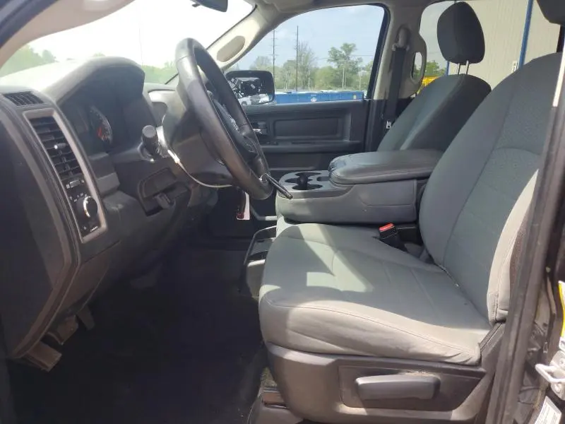 2016 RAM 1500 ST  