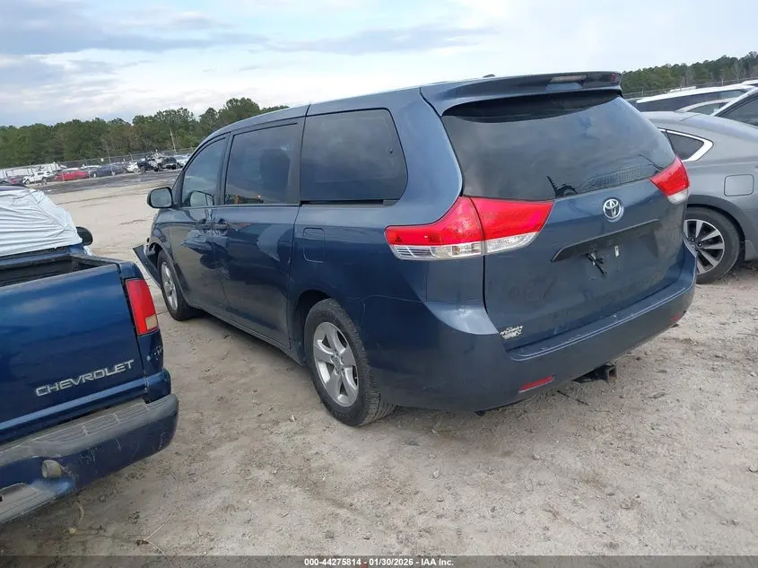 2014 TOYOTA SIENNA L V6 7 PASSENGER