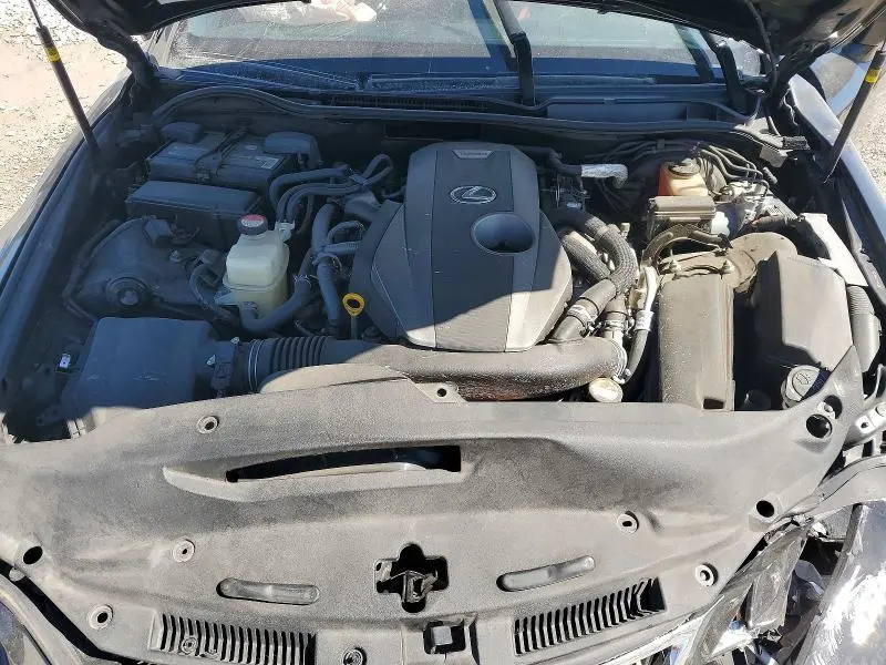 2016 LEXUS IS 200T  