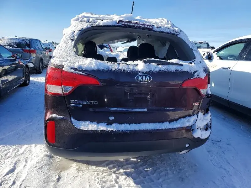 2015 KIA SORENTO LX  