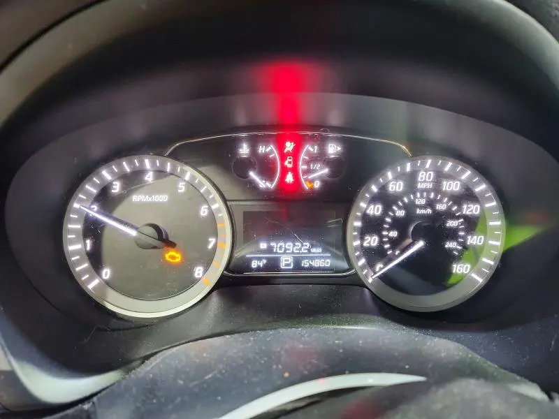 2014 NISSAN SENTRA SR  
