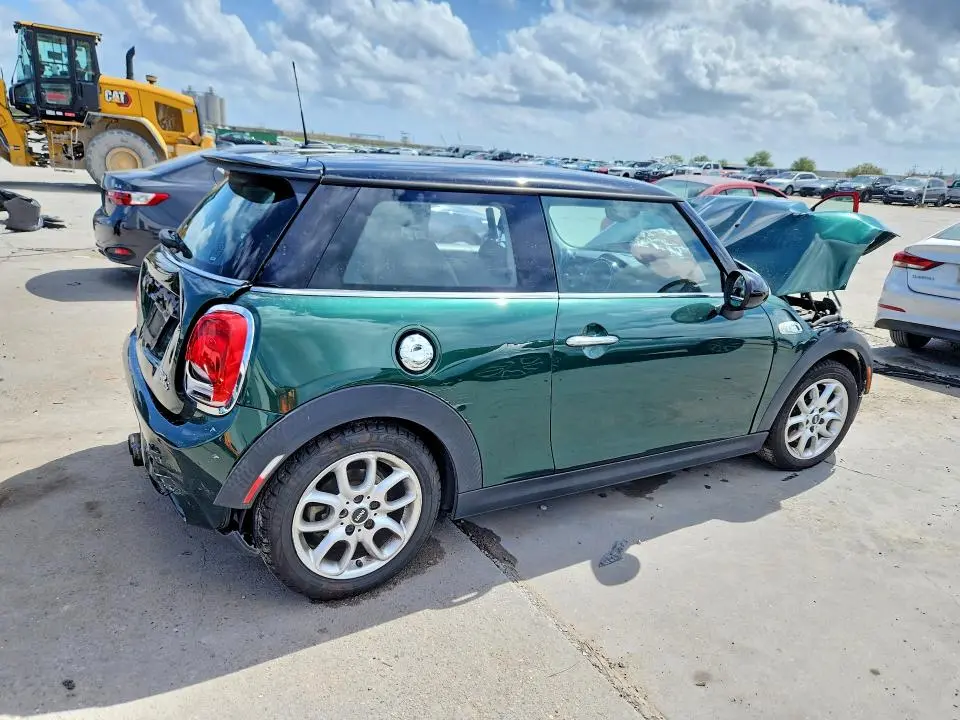 2014 MINI COOPER S  