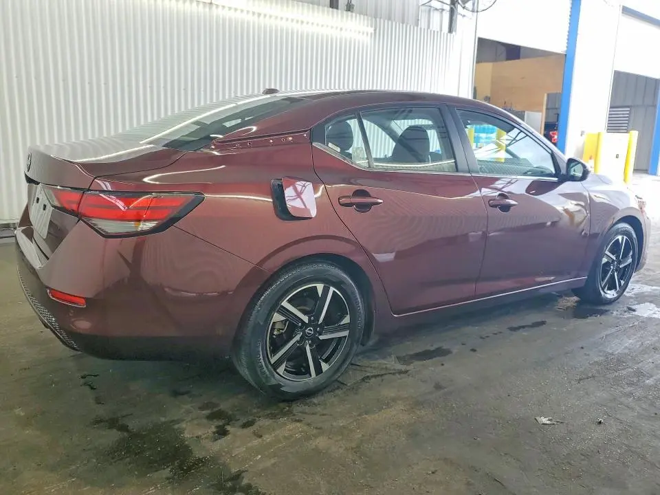 2025 NISSAN SENTRA SV  