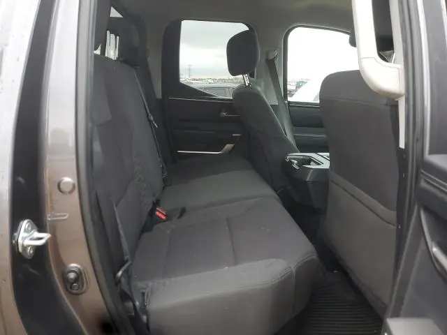 2022 TOYOTA TUNDRA SR5  