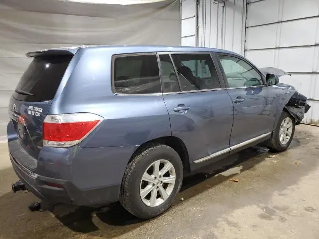 2013 TOYOTA HIGHLANDER BASE  