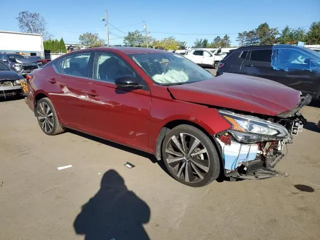 2021 NISSAN ALTIMA SR