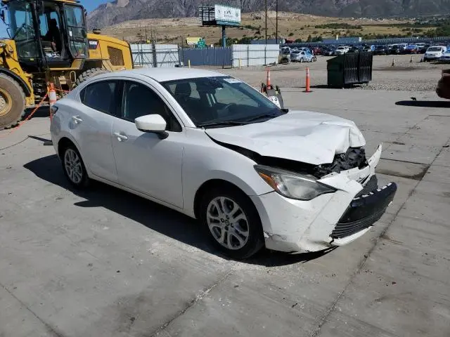 2017 TOYOTA YARIS IA   