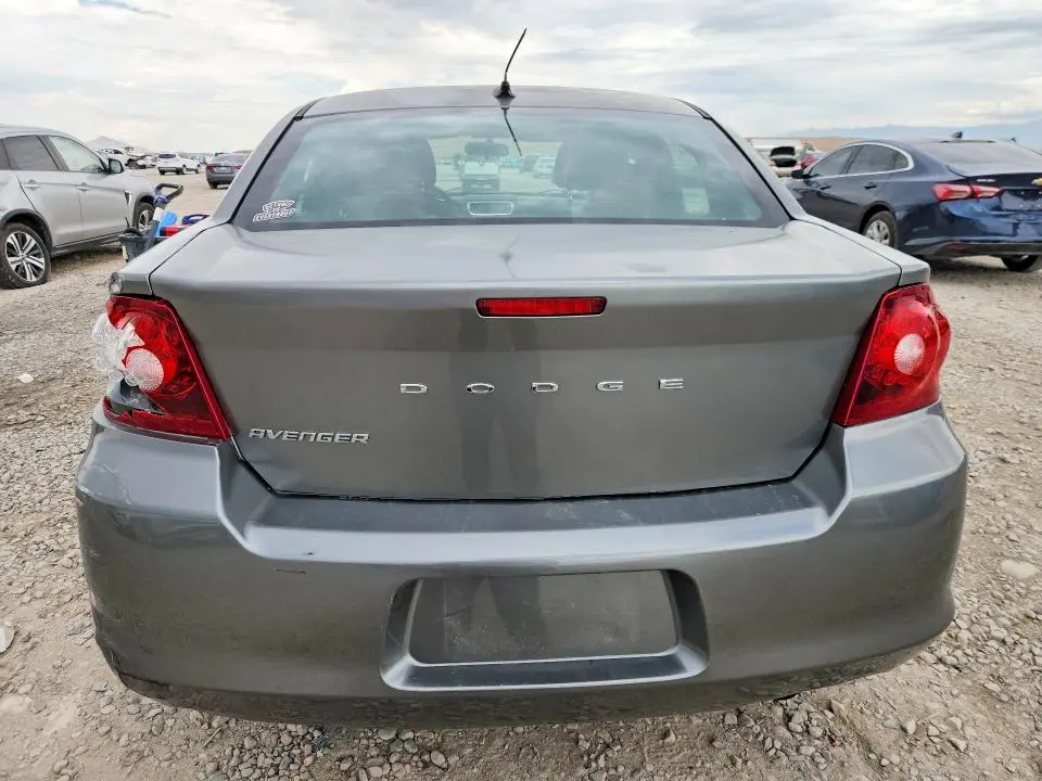 2012 DODGE AVENGER SE  