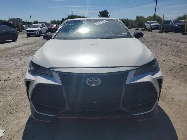 2020 TOYOTA AVALON XSE