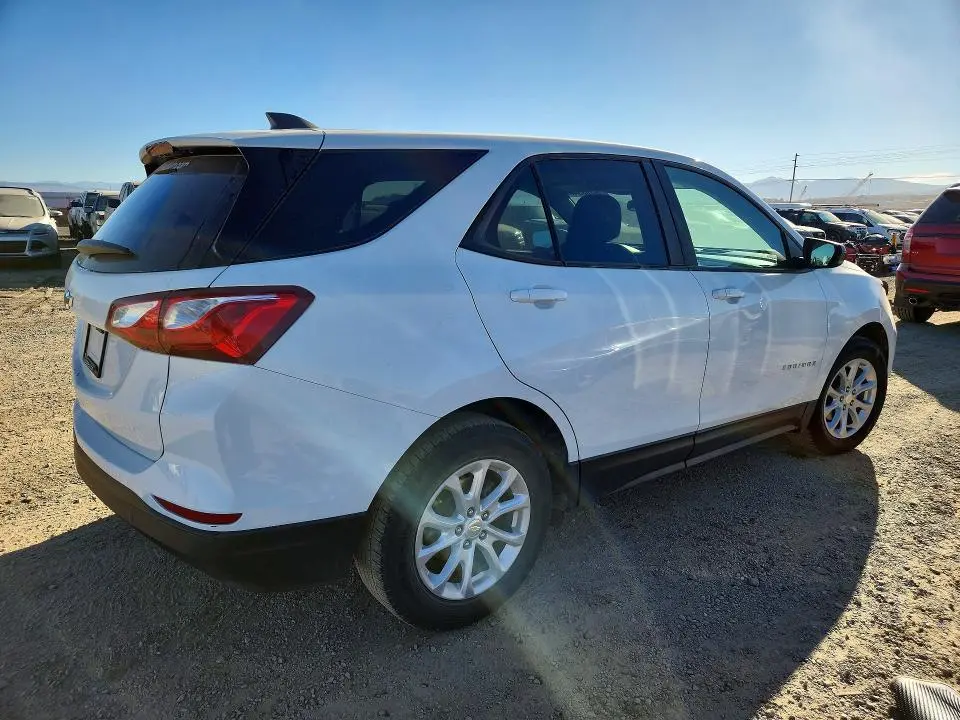 2020 CHEVROLET EQUINOX LS  