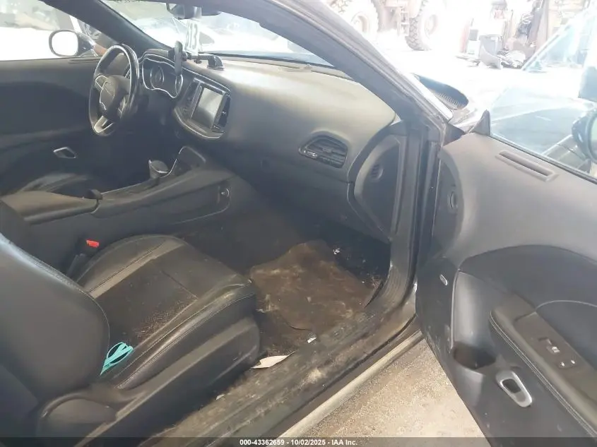 2015 DODGE CHALLENGER SXT PLUS