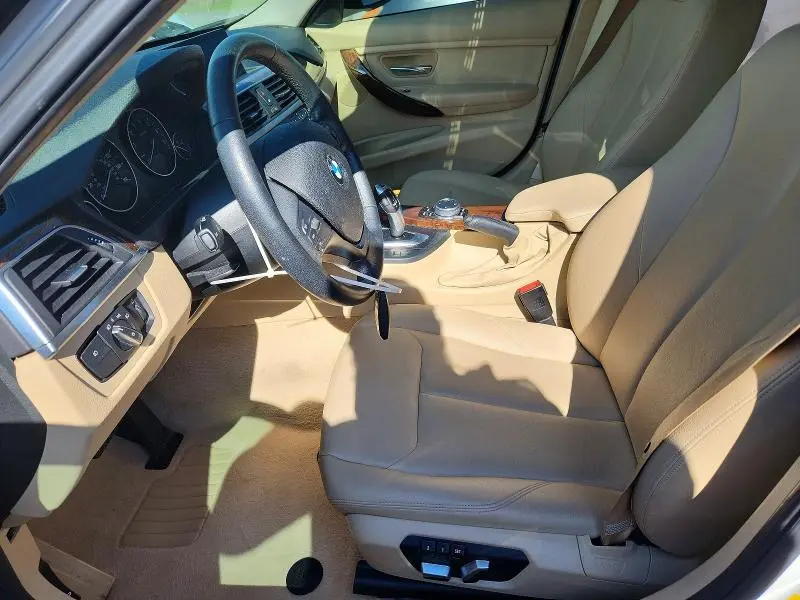 2016 BMW 320 XI  