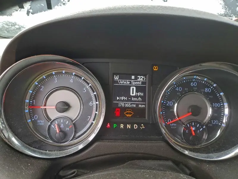 2014 CHRYSLER TOWN & COUNTRY TOURING  