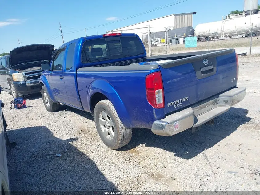 2013 NISSAN FRONTIER SV