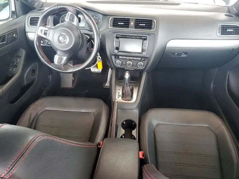 2013 VOLKSWAGEN JETTA GLI  
