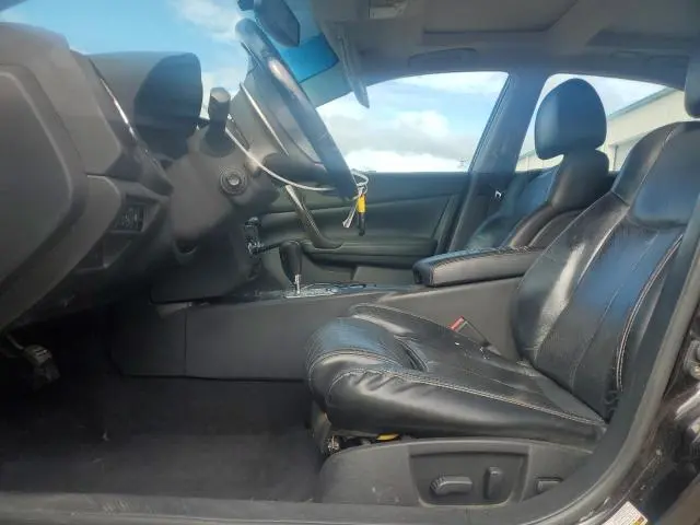 2011 NISSAN MAXIMA S  