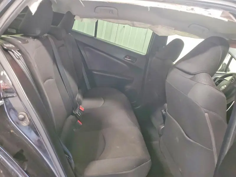 2020 TOYOTA PRIUS LE  