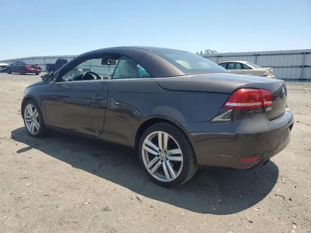 2012 VOLKSWAGEN EOS LUX  