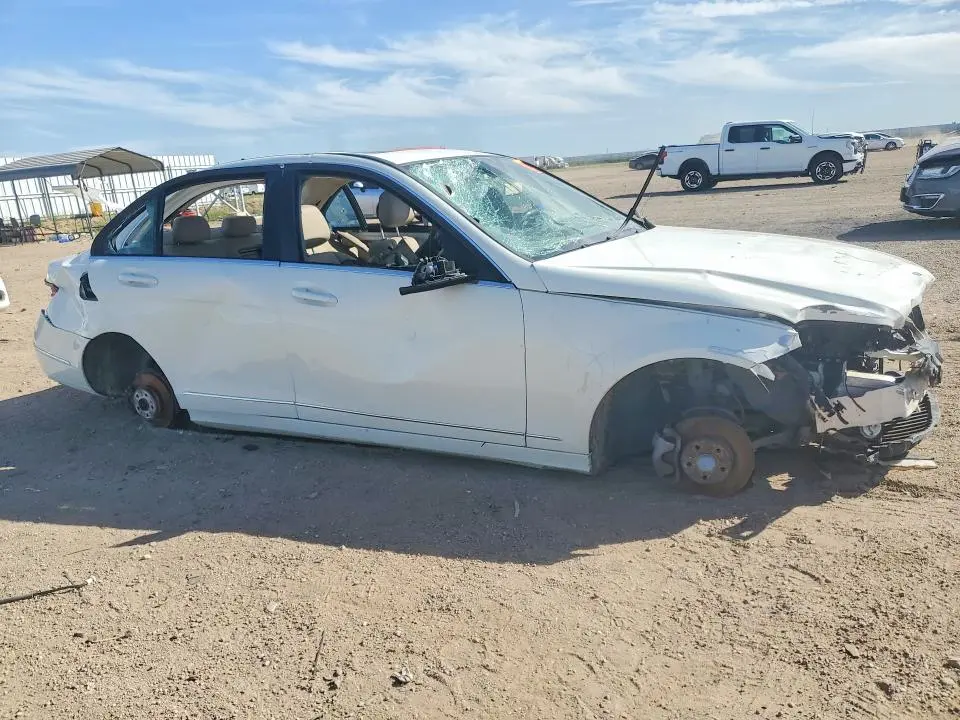 2010 MERCEDES-BENZ C 300  