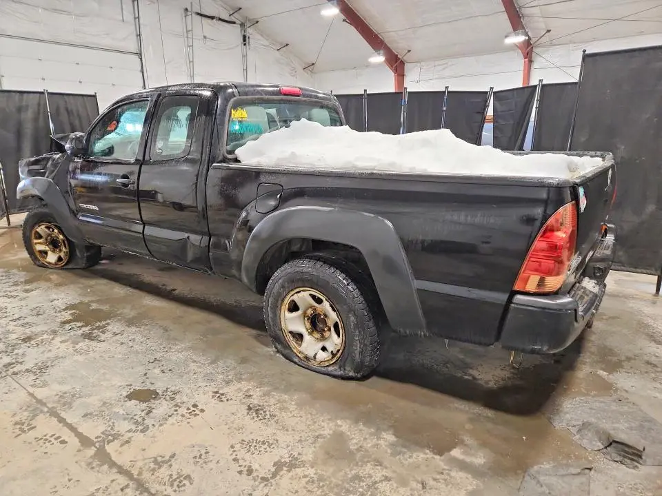2013 TOYOTA TACOMA V6  